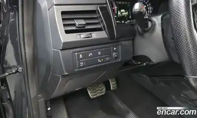 SsangYong Rexton 2021 2.2 Автомат в Москве № 290433, миниатюра 9