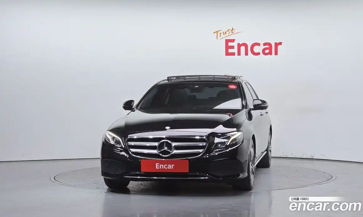 Mercedes-Benz E-Class 2017 2.0 Автомат в Москве № 292413, фото 15