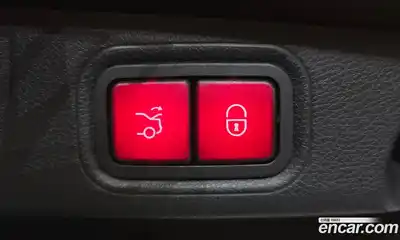 Mercedes-Benz E-Class 2017 2.0 Автомат в Москве № 292413, миниатюра 10