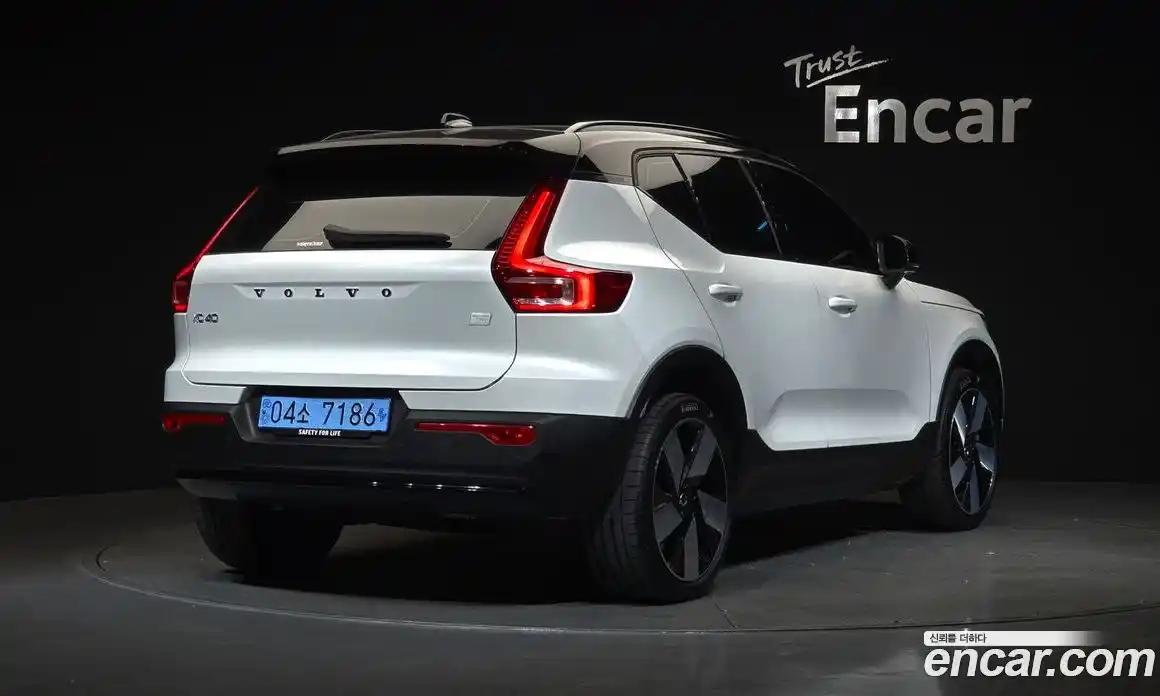 Volvo XC40 2024 0.2 Автомат в Москве № 293685, фото 12