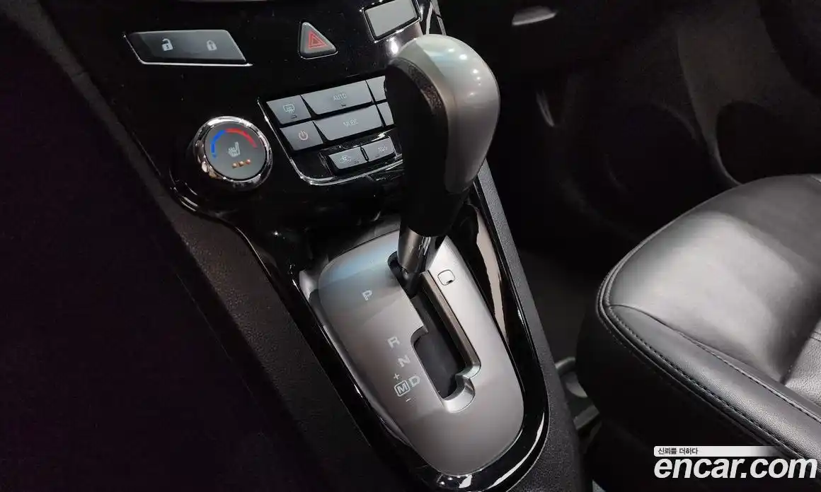 Chevrolet Orlando 2014 2.0 Автомат в Москве № 297491, фото 15