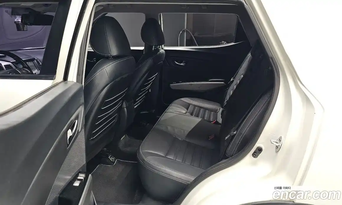 SsangYong TIBOLI 2016 1.6 Автомат в Москве № 29841, фото 15