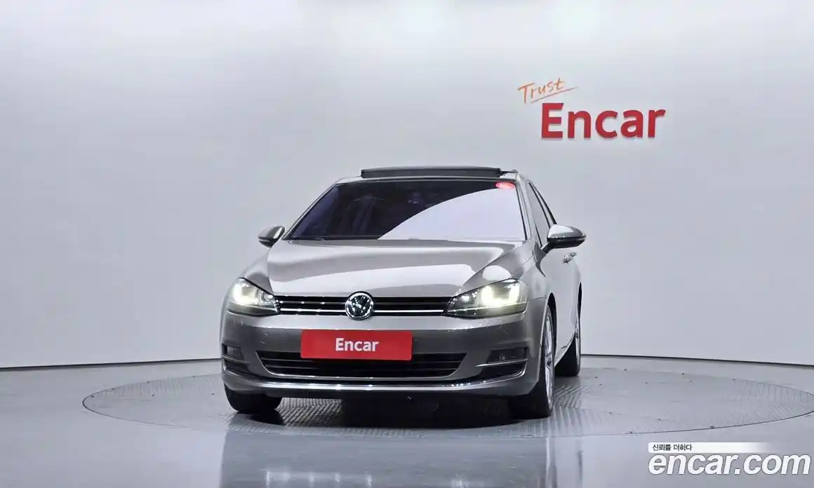 Volkswagen Golf 2016 2.0 Автомат в Москве № 301567, фото 7