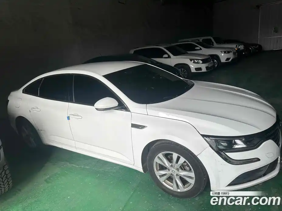 Renault SM6 2017 2.0 Автомат в Москве № 301830, фото 3