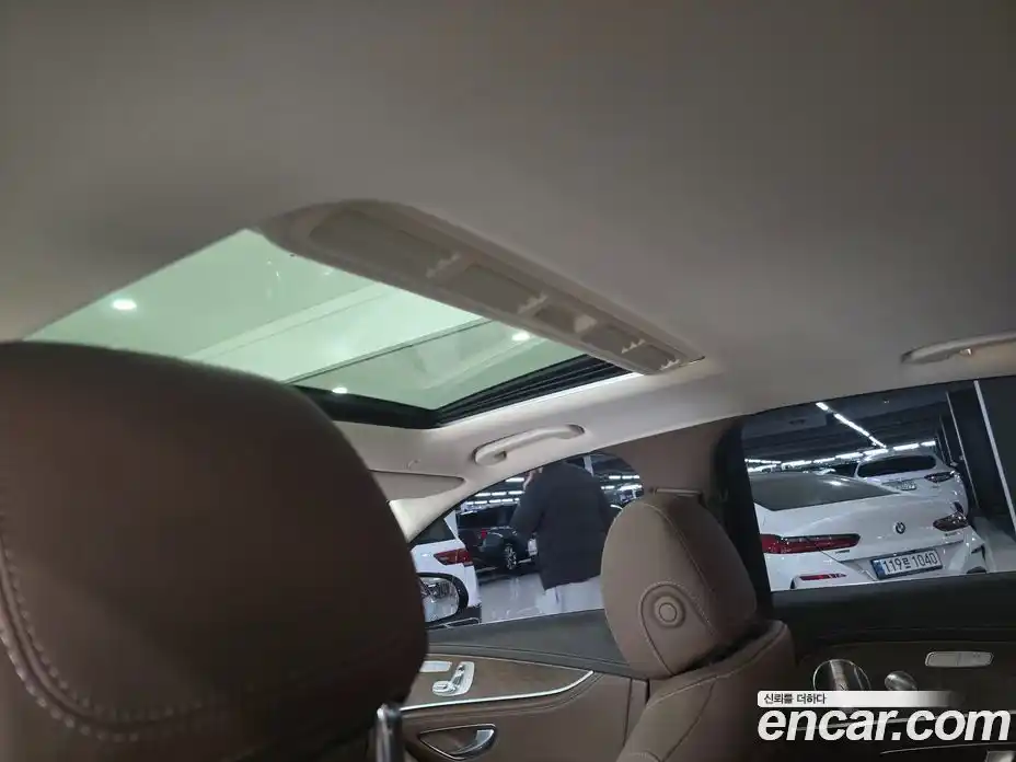 Mercedes-Benz E-Class 2018 3.0 Автомат в Москве № 307716, фото 12