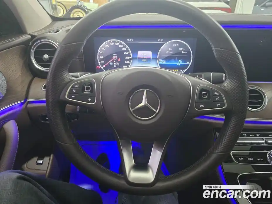 Mercedes-Benz E-Class 2018 3.0 Автомат в Москве № 307716, фото 15