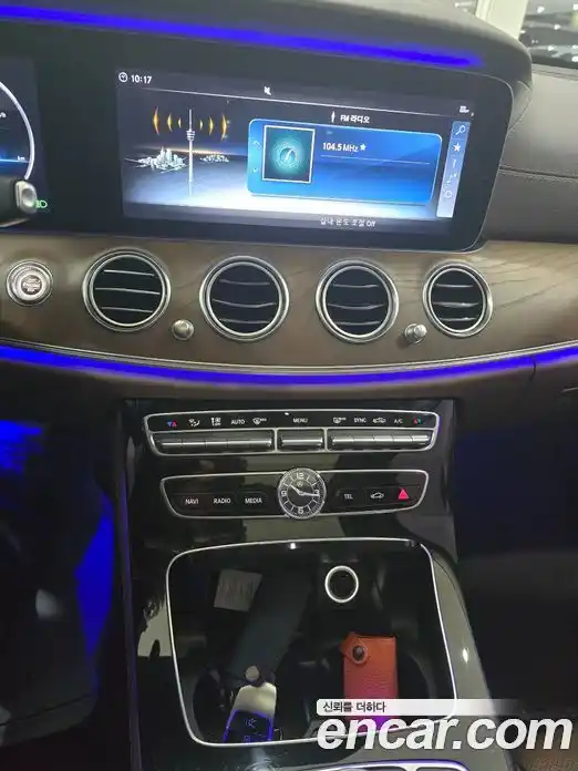 Mercedes-Benz E-Class 2018 3.0 Автомат в Москве № 307716, фото 17