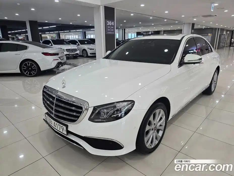 Mercedes-Benz E-Class 2018 3.0 Автомат в Москве № 307716, фото 20