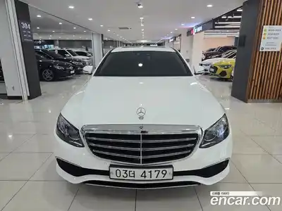 Mercedes-Benz E-Class 2018 3.0 Автомат в Москве № 307716, миниатюра 3