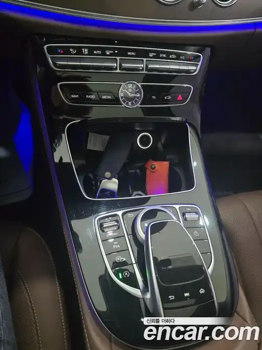 Mercedes-Benz E-Class 2018 3.0 Автомат в Москве № 307716, фото 9