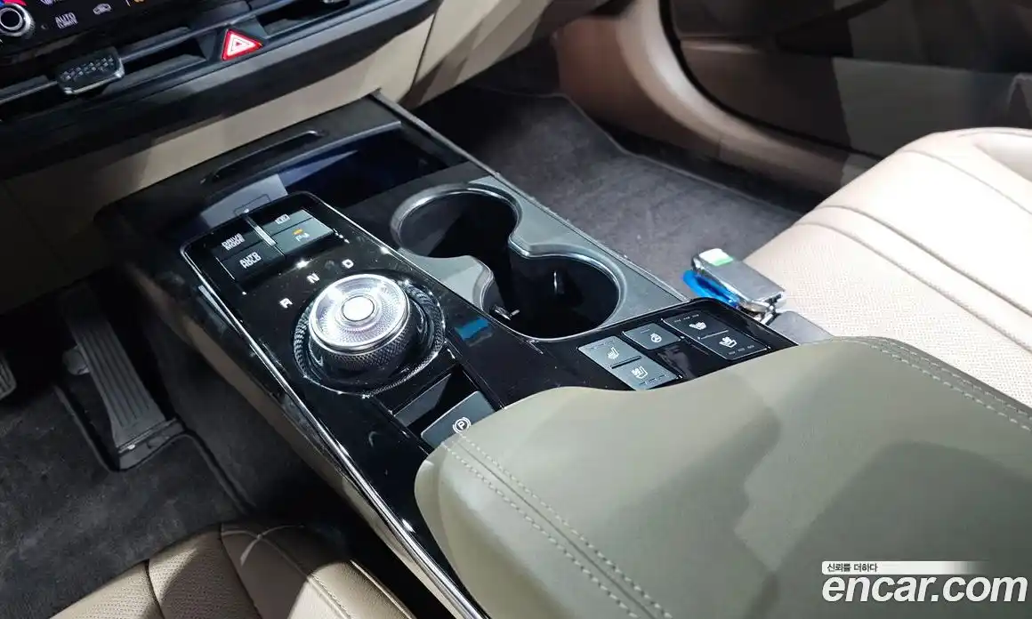 Kia K8 2022 1.6 Автомат в Москве № 308109, фото 14