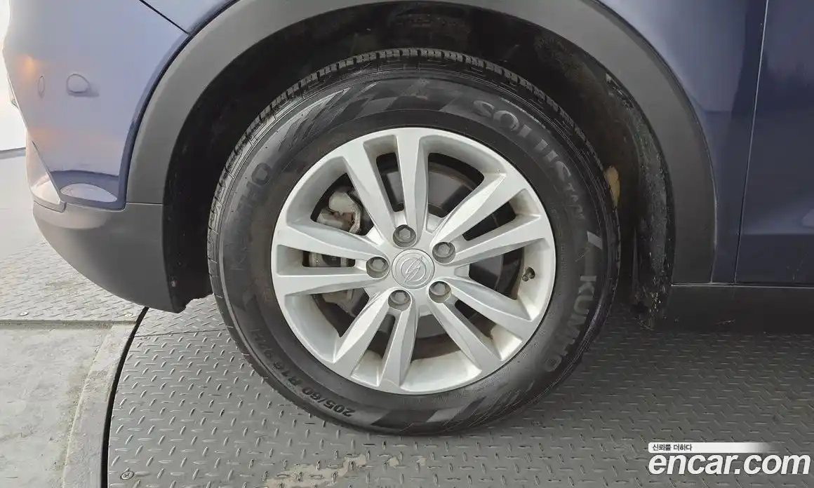 SsangYong TIBOLI 2015 1.6 Автомат в Москве № 31710, фото 11