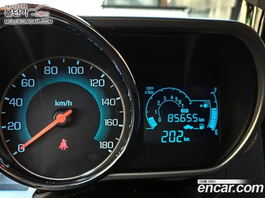 Chevrolet Spark 2014 1.0 Автомат в Москве № 327953, фото 16