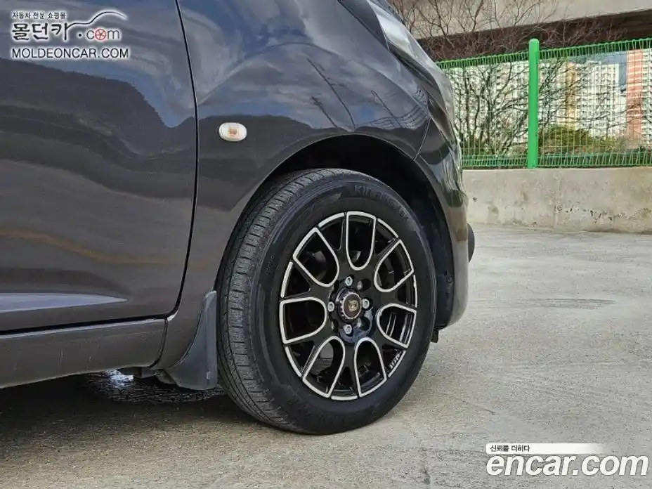 Chevrolet Spark 2014 1.0 Автомат в Москве № 327953, фото 17