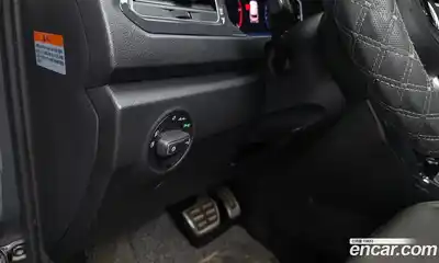 Volkswagen T-Roc, 2021