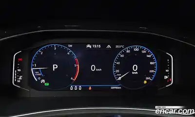 Volkswagen T-Roc 2021 2.0 Автомат в Москве № 328631, миниатюра 4