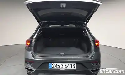 Volkswagen T-Roc 2021 2.0 Автомат в Москве № 328631, миниатюра 5