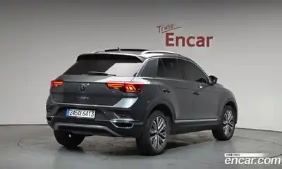 Volkswagen T-Roc 2021 2.0 Автомат в Москве № 328631, миниатюра 6