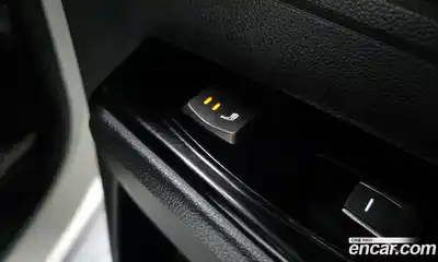 SsangYong Korando 2020 1.6 Автомат в Москве № 33830, миниатюра 12