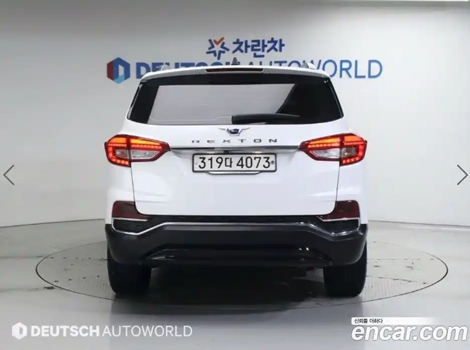 SsangYong Rexton 2018 2.2 Автомат в Москве № 342132, фото 4