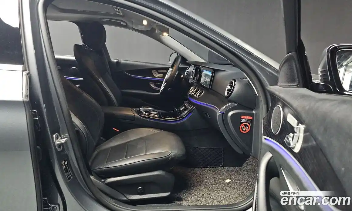 Mercedes-Benz E-Class 2019 1.9 Автомат в Москве № 342549, фото 15