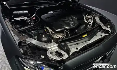 Mercedes-Benz E-Class 2019 1.9 Автомат в Москве № 342549, миниатюра 7