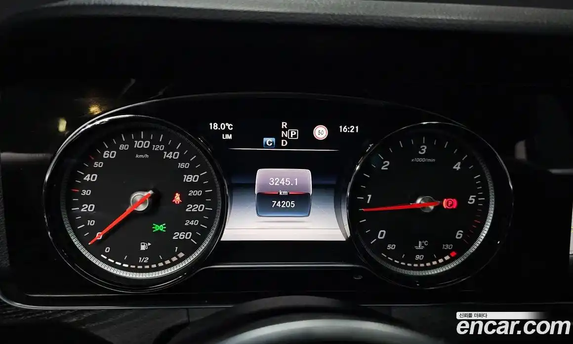 Mercedes-Benz E-Class 2019 1.9 Автомат в Москве № 342549, фото 9