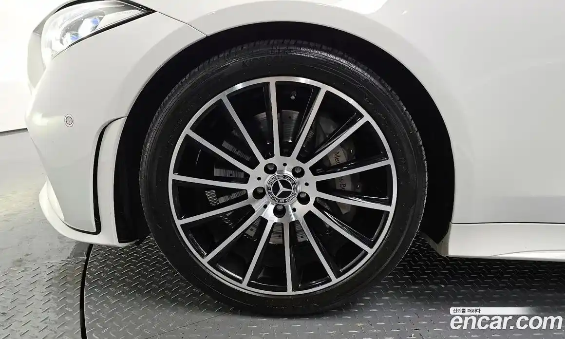 Mercedes-Benz CLS-Class 2019 1.9 Автомат в Москве № 342836, фото 18