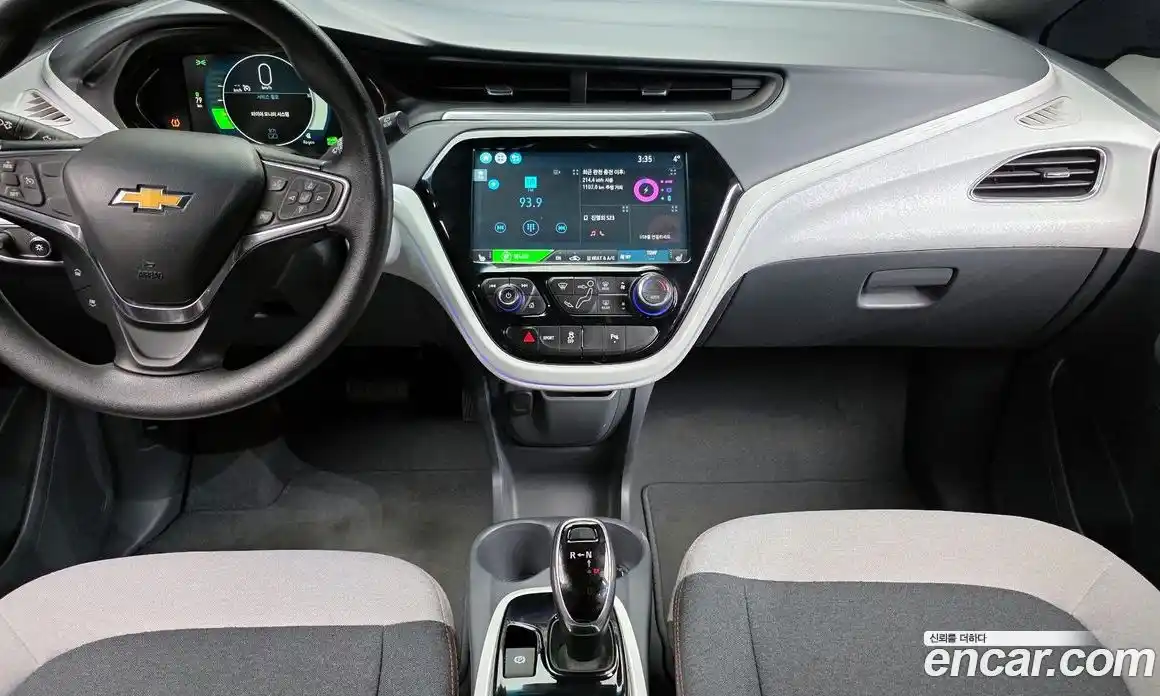 Chevrolet Bolt EV 2018 0.2 Автомат в Москве № 354674, фото 14