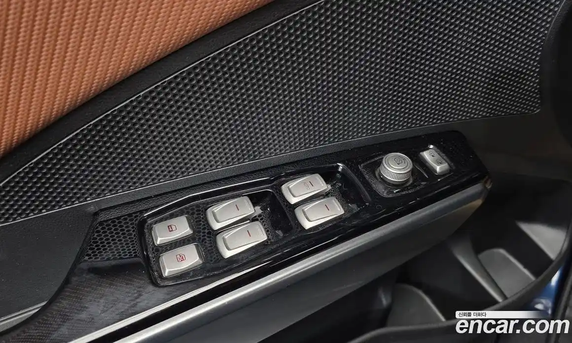 SsangYong TIBOLI 2019 1.6 Автомат в Москве № 36062, фото 6