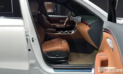 Genesis GV70 2025 2.5 Автомат в Москве № 364046, миниатюра 11