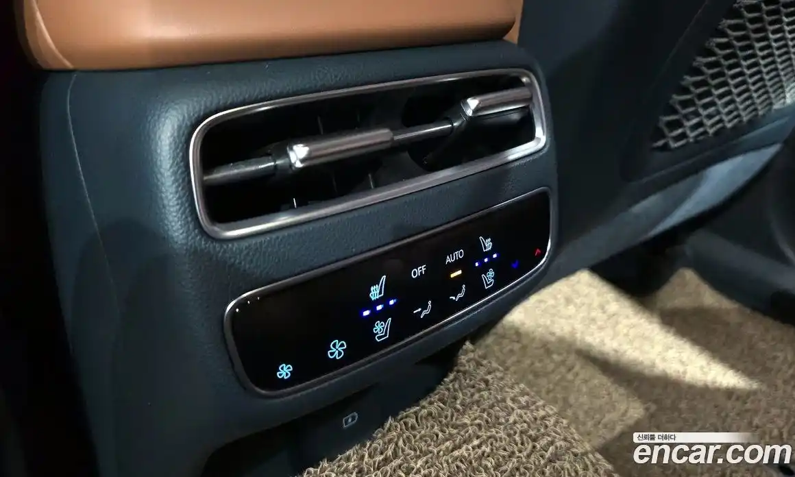 Genesis GV70 2025 2.5 Автомат в Москве № 364046, фото 18