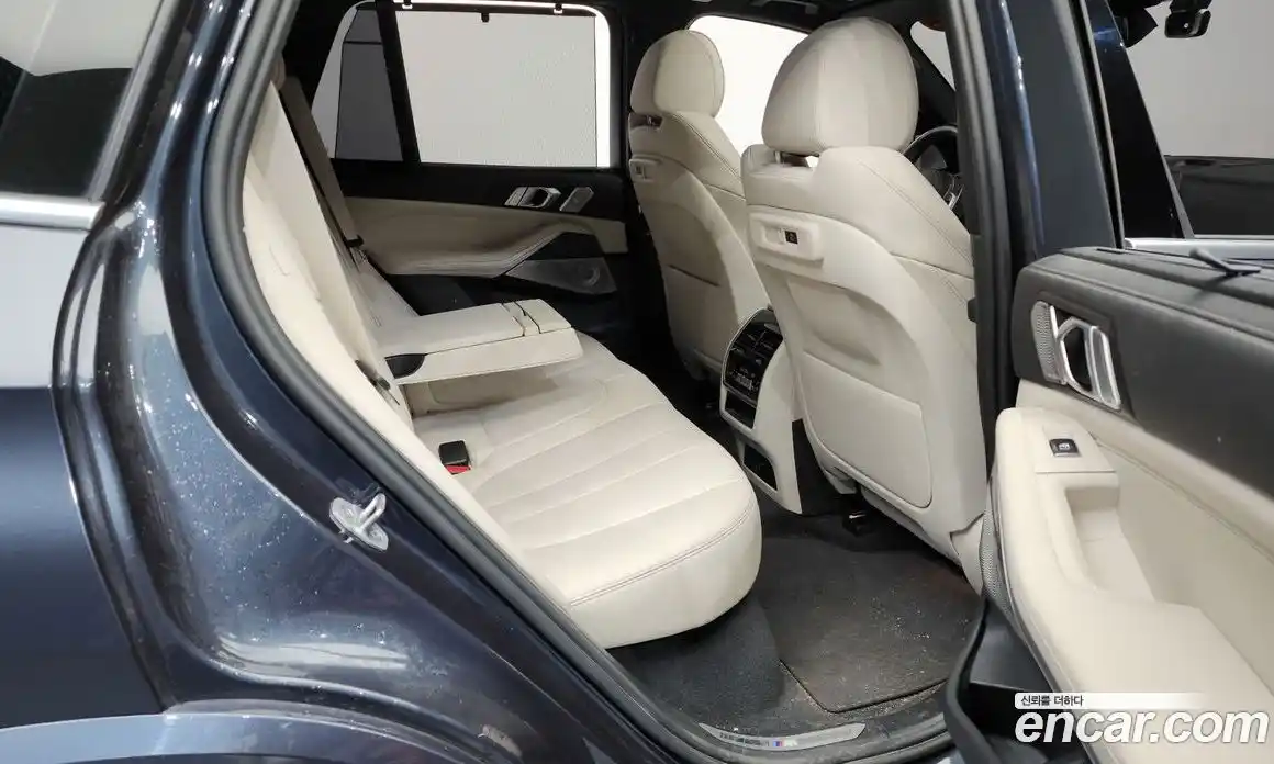 BMW X5 2022 4.4 Автомат в Москве № 365068, фото 12