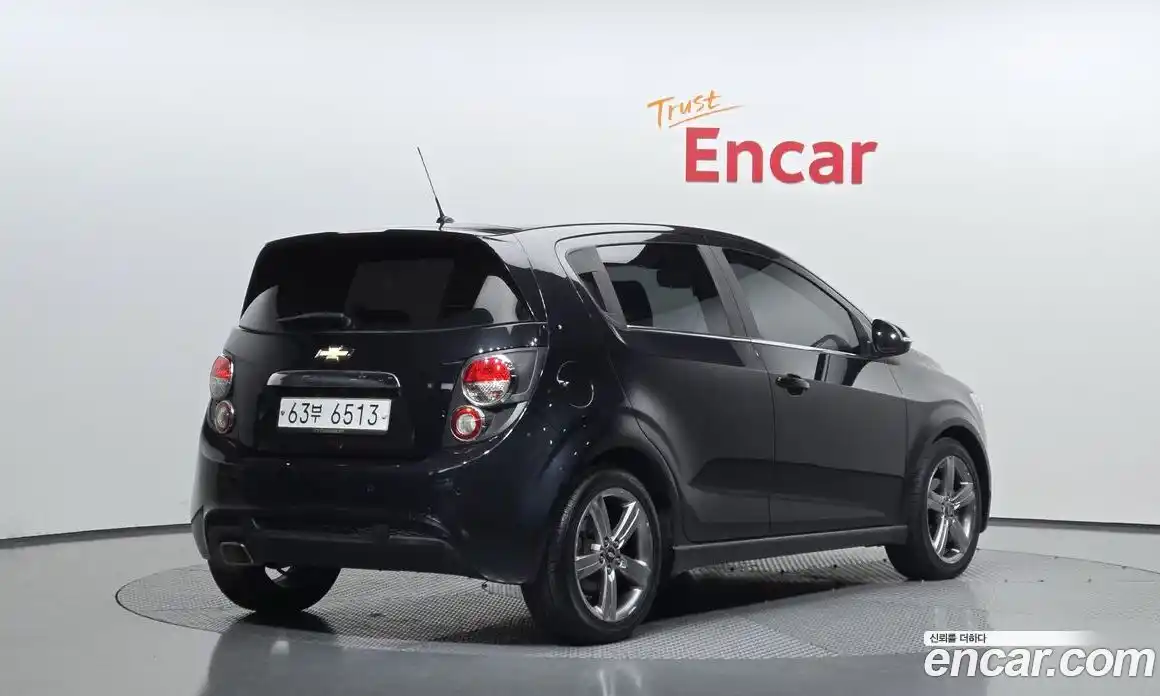 Chevrolet Aveo 2015 1.4 Автомат в Москве № 36658, фото 19