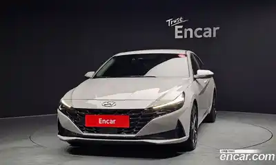 Hyundai Avante 2023 1.6 Автомат в Москве № 382130, миниатюра 3