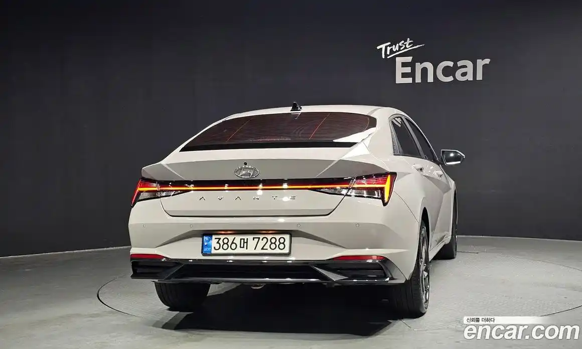 Hyundai Avante 2023 1.6 Автомат в Москве № 382130, фото 4