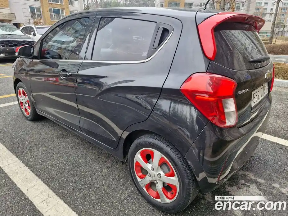 Chevrolet Spark 2016 1.0 Автомат в Москве № 38411, фото 3