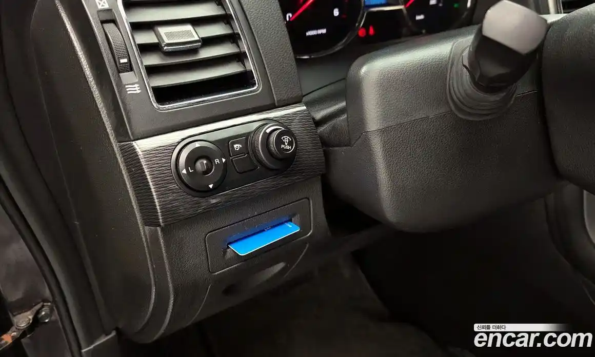 Chevrolet Captiva 2015 2.0 Автомат в Москве № 38509, фото 8