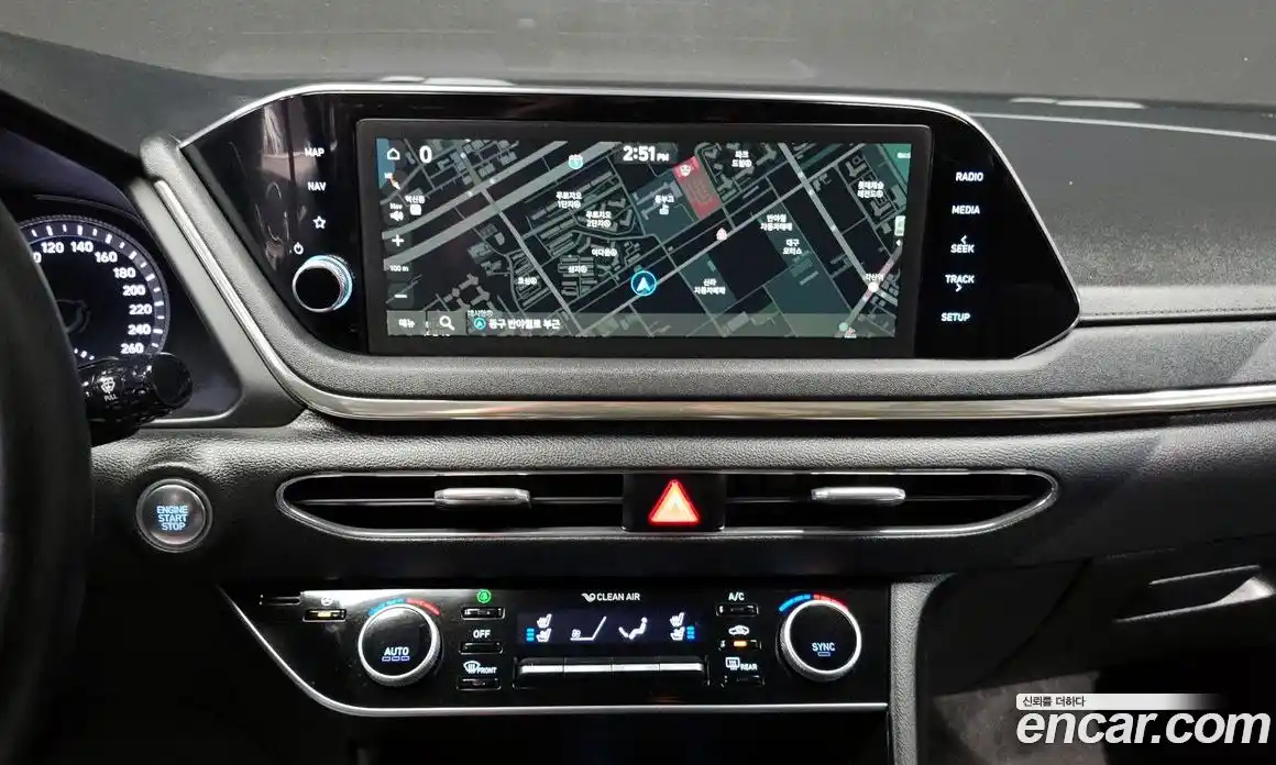 Hyundai Sonata 2021 2.0 Автомат в Москве № 398238, фото 15