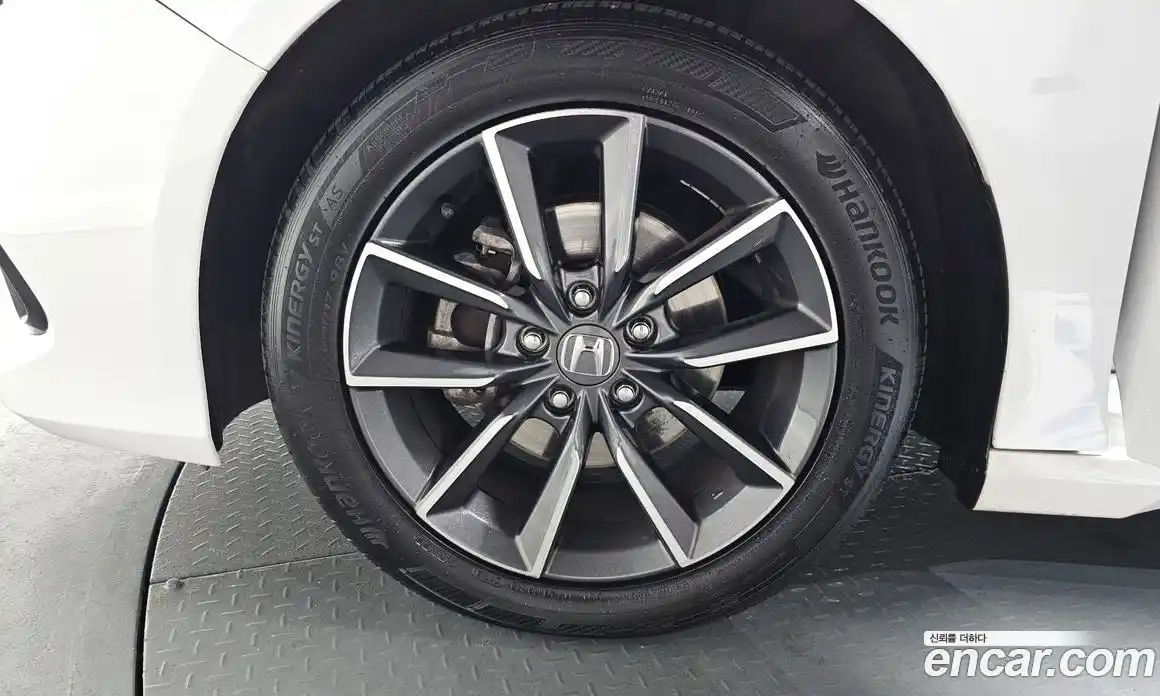 Honda Accord 2021 1.5 Автомат в Москве № 402424, фото 5