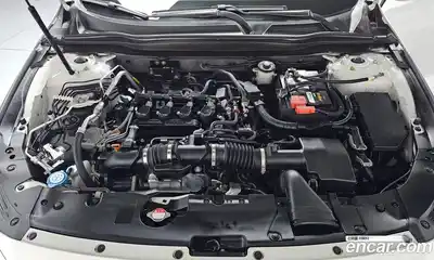 Honda Accord 2021 1.5 Автомат в Москве № 402424, миниатюра 6