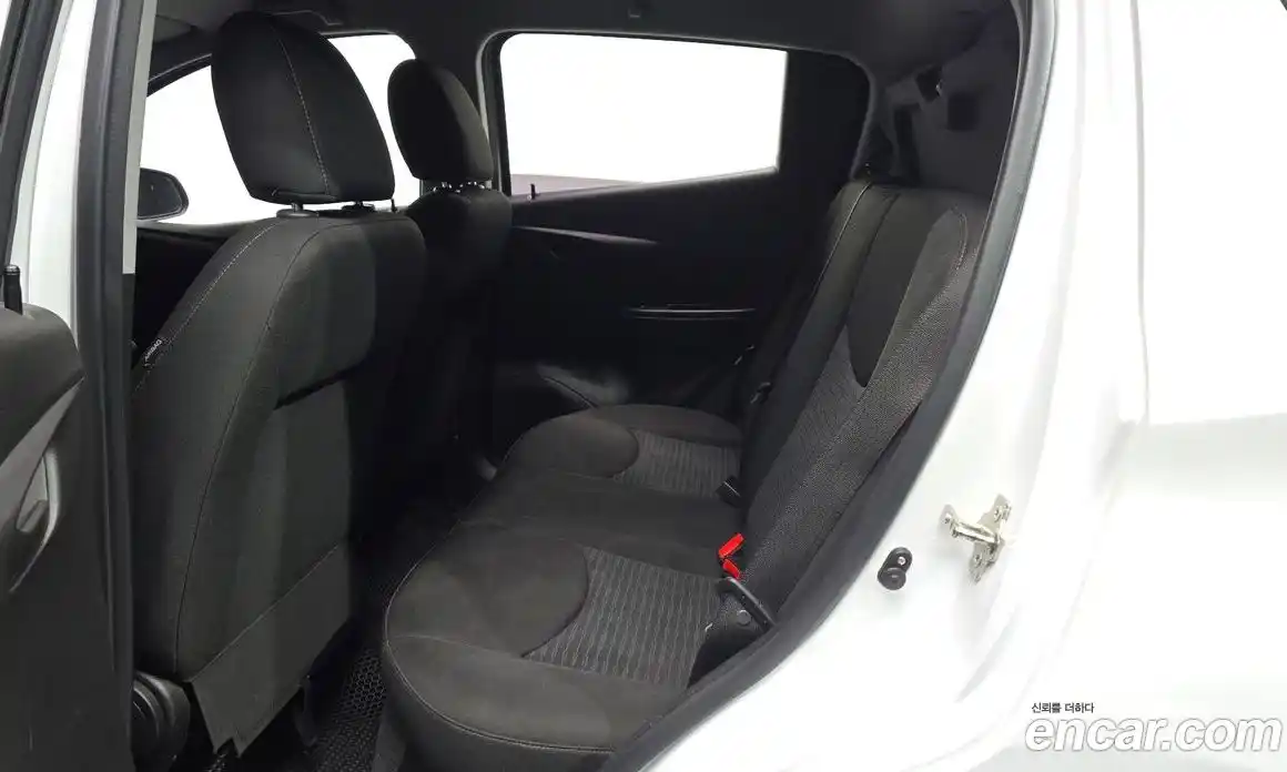 Chevrolet Spark 2016 1.0 Автомат в Москве № 41209, фото 12