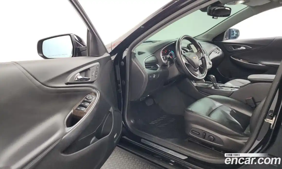 Chevrolet Malibu 2018 2.0 Автомат в Москве № 41450, фото 1