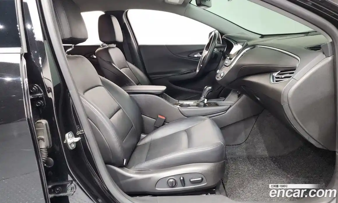 Chevrolet Malibu 2018 2.0 Автомат в Москве № 41450, фото 18