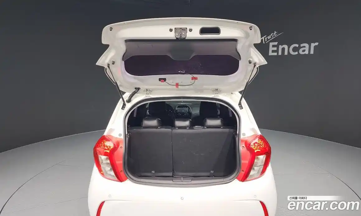 Chevrolet Spark 2019 1.0 Автомат в Москве № 41721, фото 14