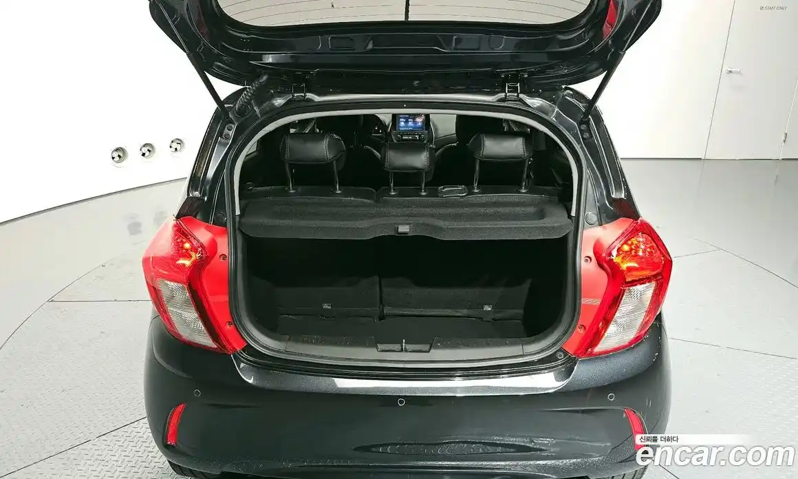 Chevrolet Spark 2016 1.0 Автомат в Москве № 41827, фото 14