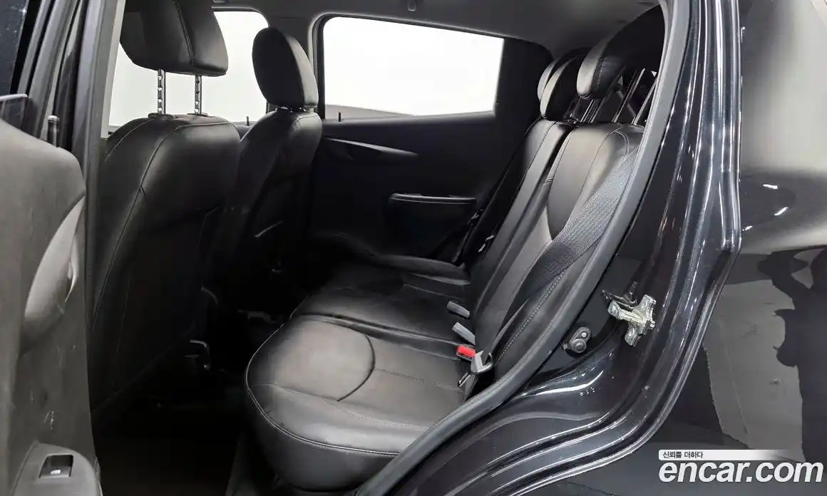 Chevrolet Spark 2016 1.0 Автомат в Москве № 41827, фото 20