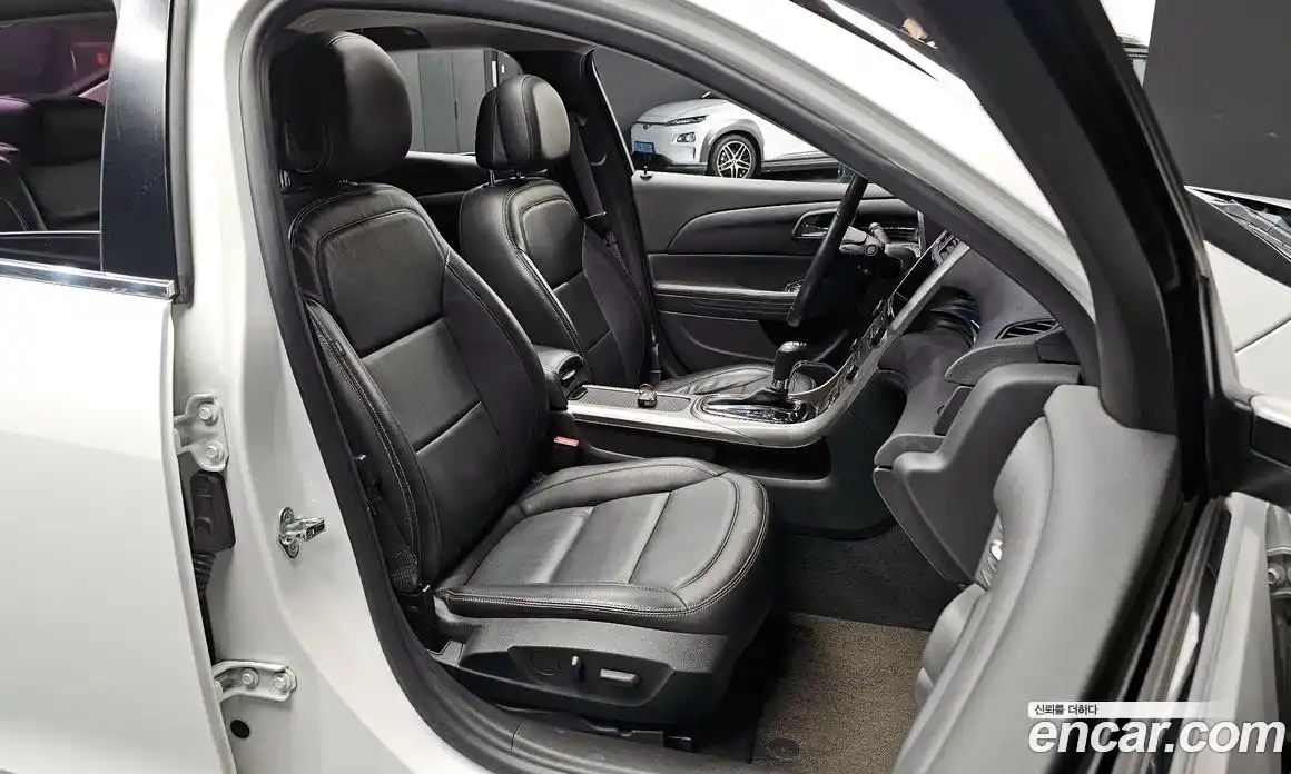 Chevrolet Malibu 2015 2.0 Автомат в Москве № 42418, фото 10