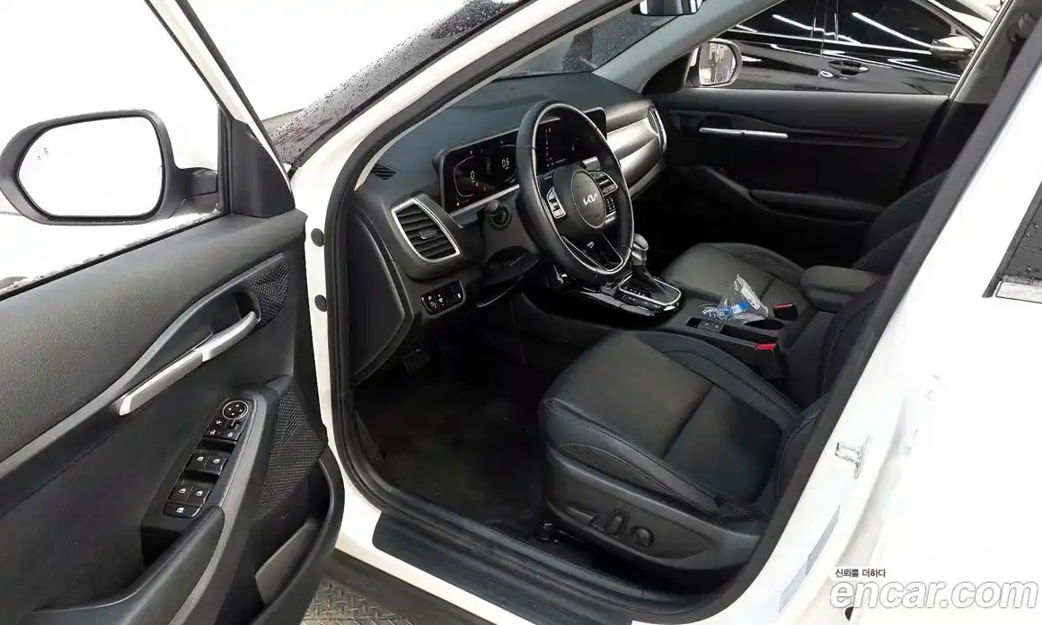 Kia Seltos 2023 1.6 Автомат в Москве № 50445, фото 15