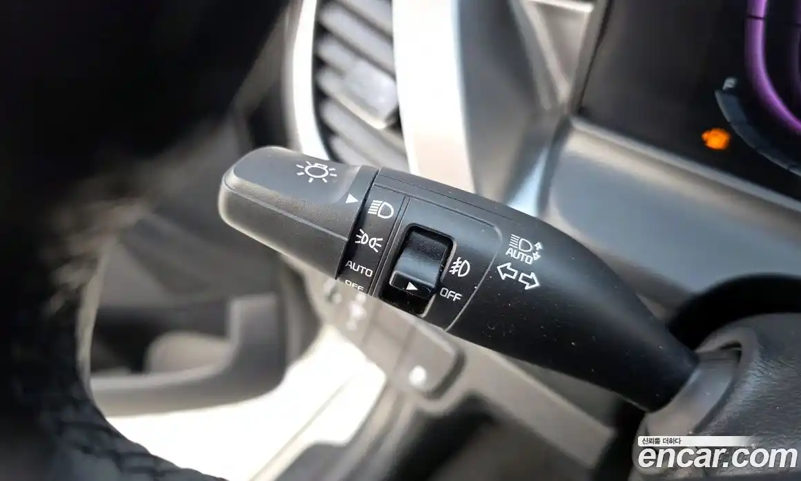 Kia Seltos 2023 1.6 Автомат в Москве № 50445, фото 3